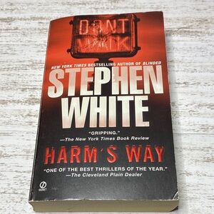 Stephen White's 'Harm's Way' (Paperback 1996)